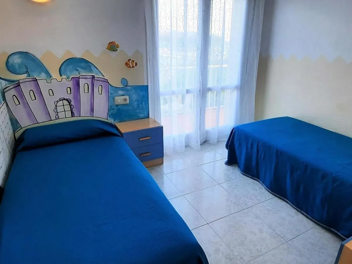 Magnifico Apartamento Cerca De La Playa En Llanca, Se Admiten Mascotas - Es-170-19 Spain